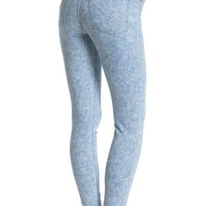 HUDSON JEAN NICO Midrise Super Skinny Ankle 30